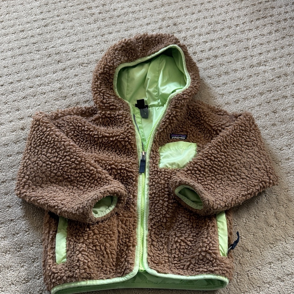 Patagonia Brown Fleece Jacket with Green Accents